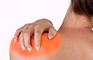 5 egyszerű gyakorlat vállfájdalom ellen - Vállízület fájdalma a torna torna emelésekor