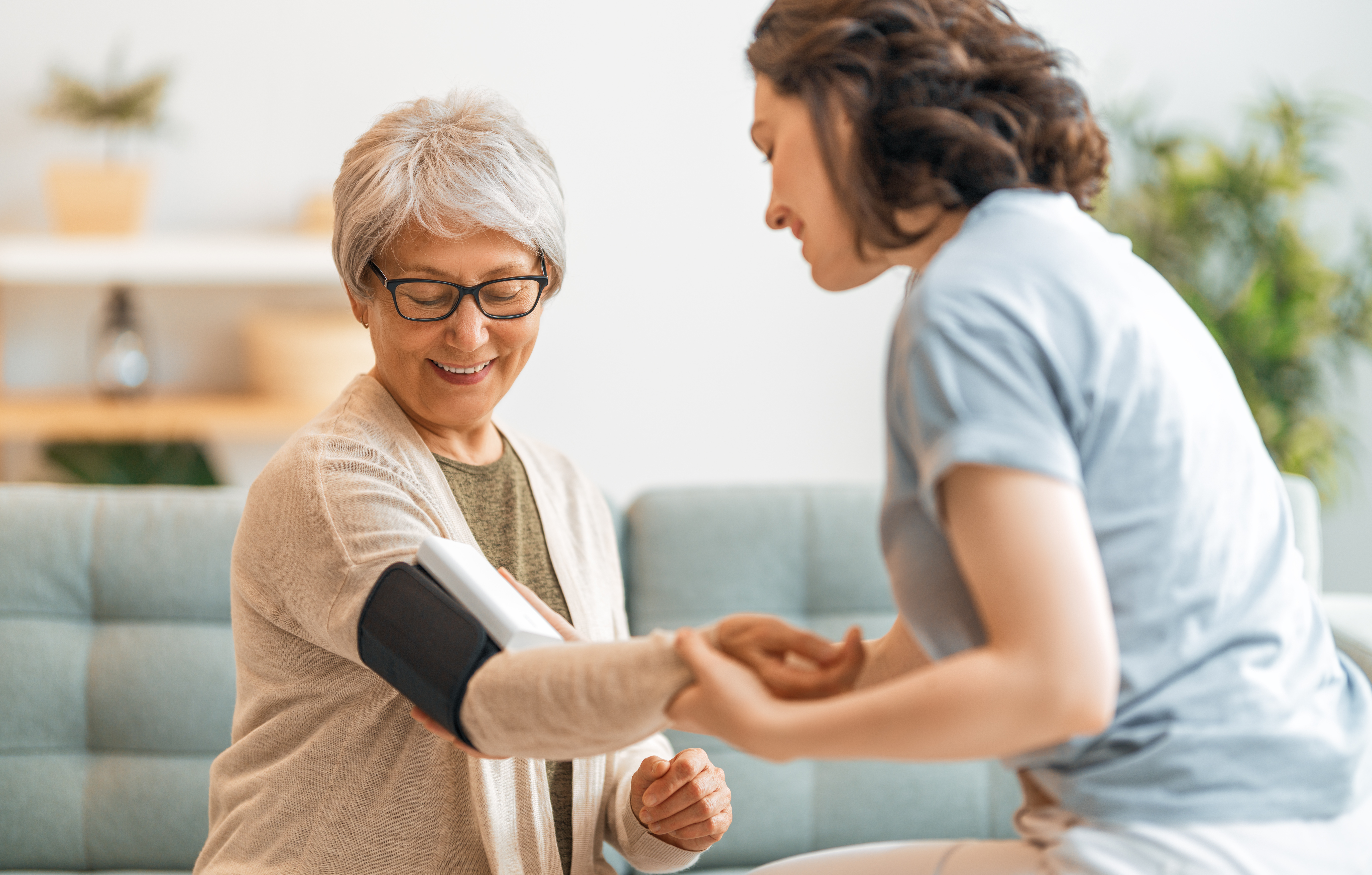 a magas vérnyomás és az idősek kezelésének jellemzői
